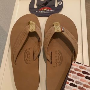 Men’s Medium Rainbow 301Alt NWT Sandal